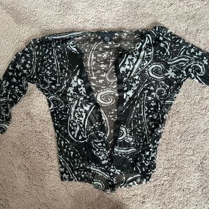 Summery Black and White Coverup